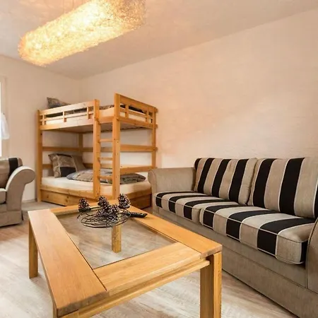 Ferienhaus-chalet-dattenfeld بيت للعطل ويندك
